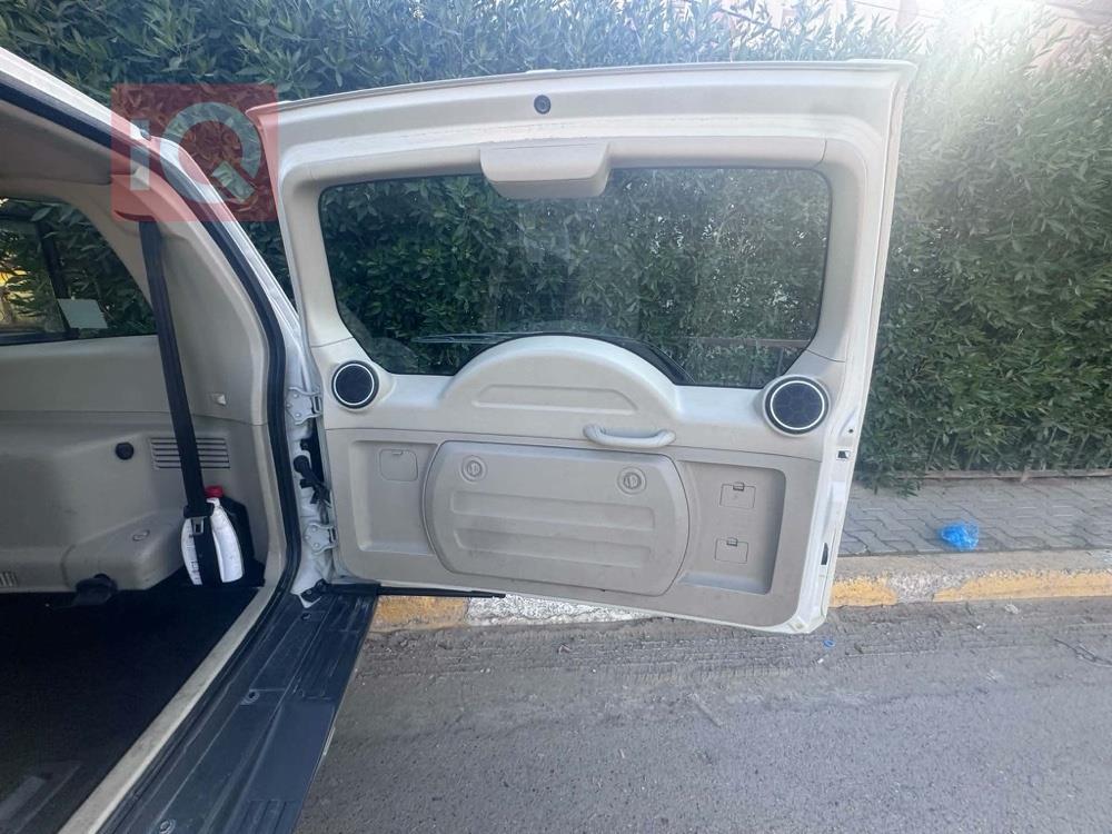 ميتسوبيشي باجيرو